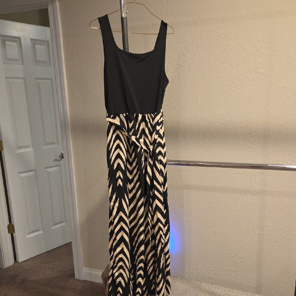 Black and Beige Chevron Romper w/ Functional Belt